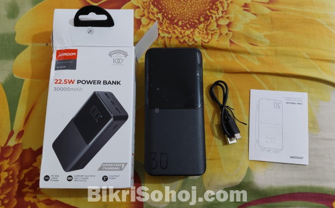 JOYROOM JR-QP193 30000mAh Power Bank